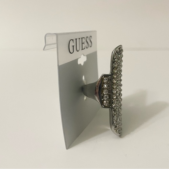 Guess Long Silver Tone Rhinestone Statement Ring Size 8 - Picture 3 of 12